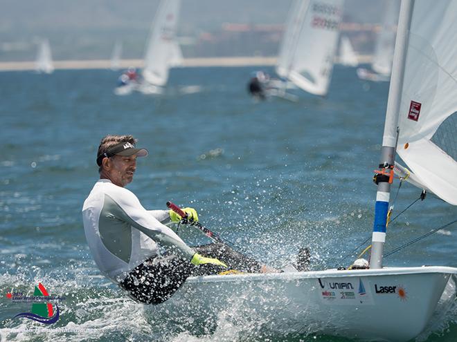 Fleet in action - 2016 Laser Standard Masters World Championship © JLDigitalMedia.net